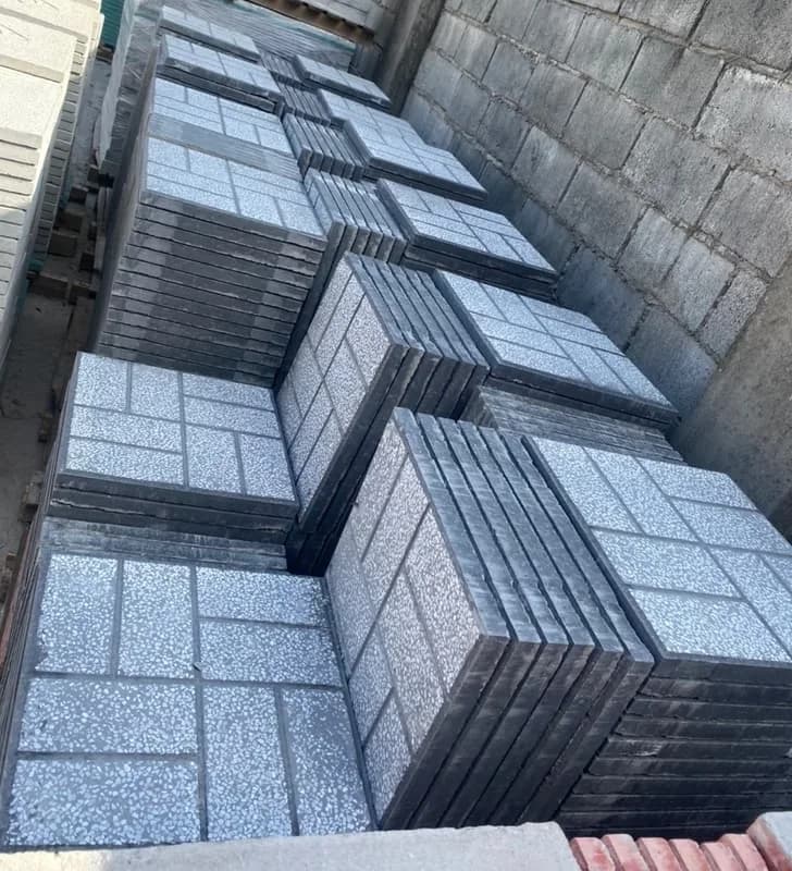 Gạch Lát Vỉa Hè 40x40 Terrazzo 8 Ô Xám